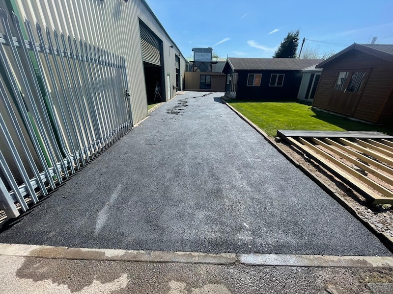 Tarmac Driveways project by Age Paving Ltd