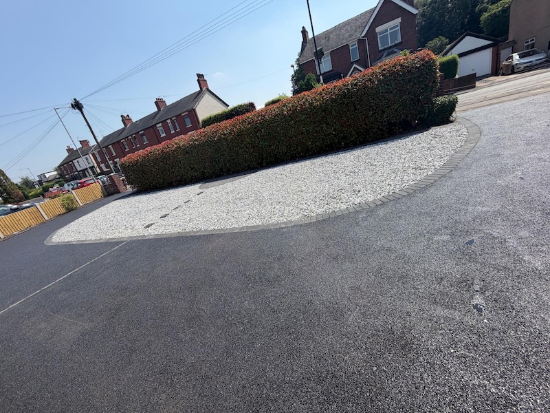 Tarmac Driveways project by Age Paving Ltd