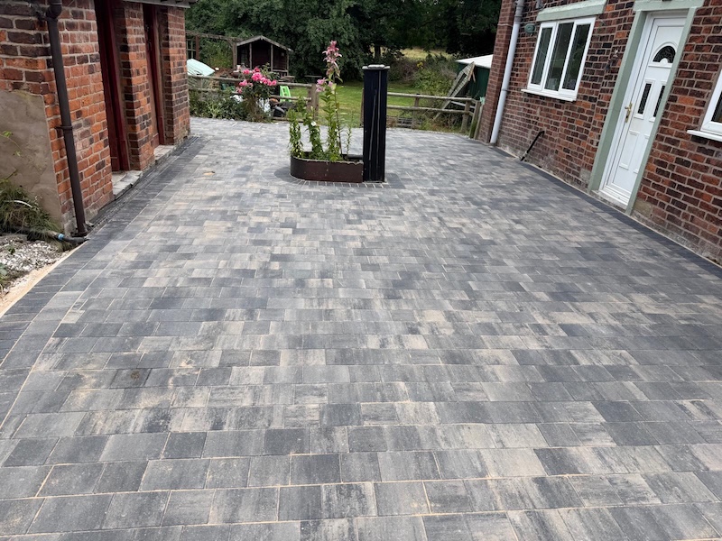 Driveway & Patio Cleaning
